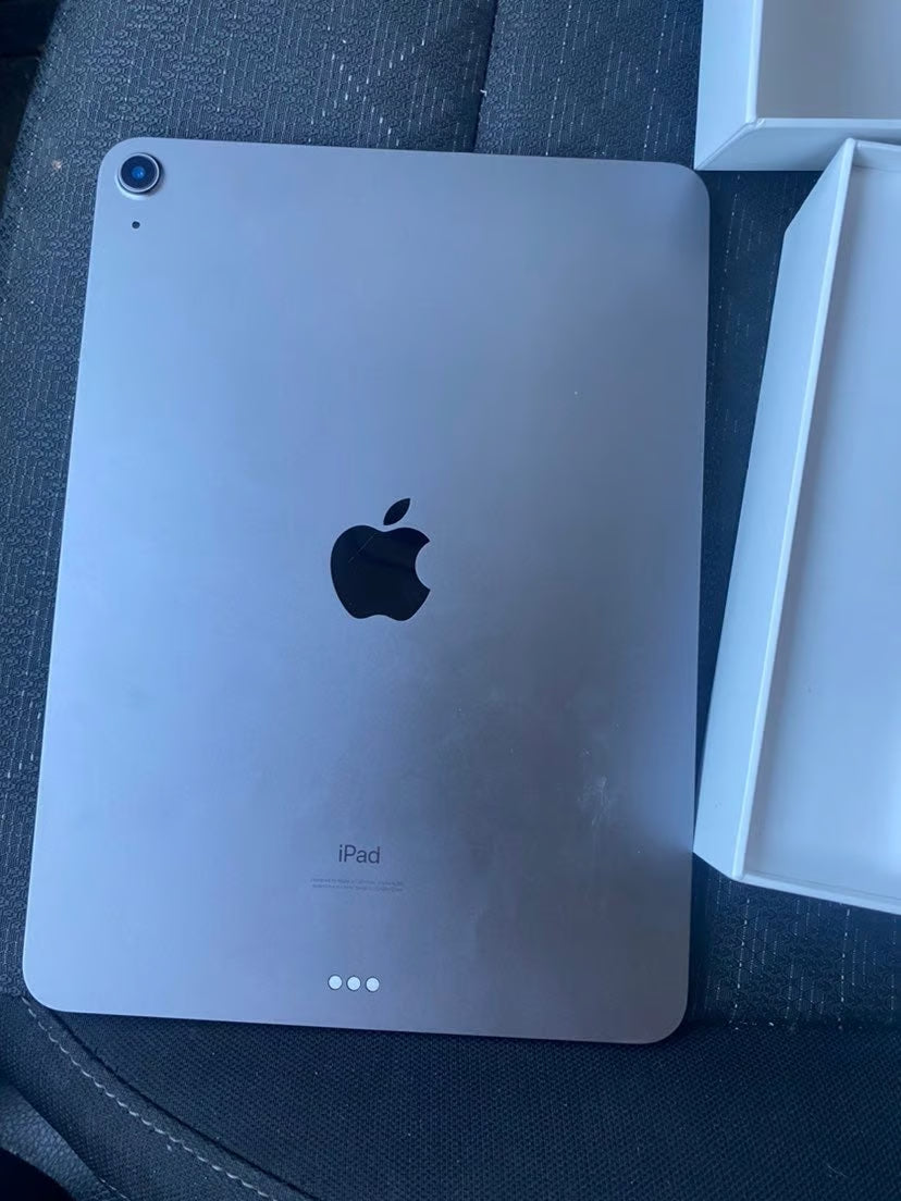 iPad Air 4th Generation 7D33