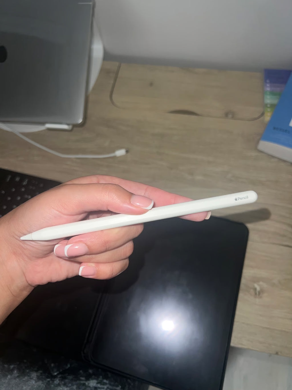 Apple iPad Air 4th Generation 64 GB 6F86