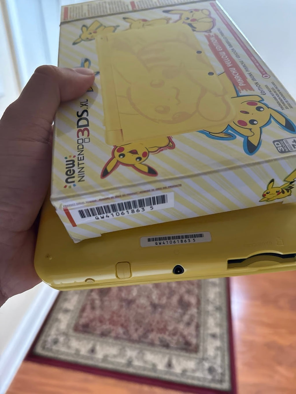 New Nintendo 3DS XL Pokemon pikachu yellow edition
