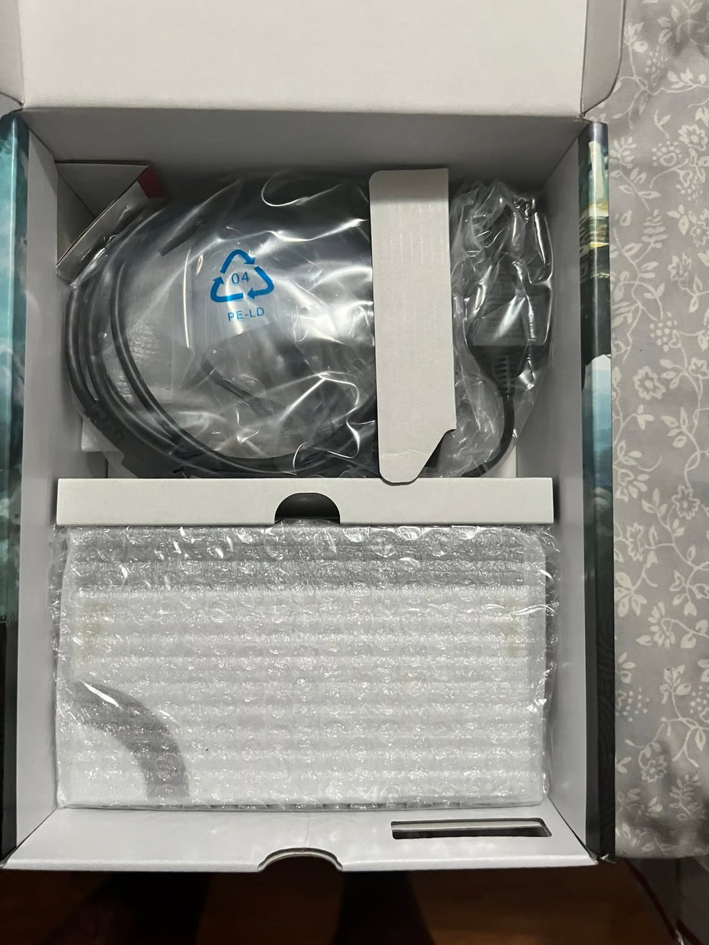 Nintendo Switch  - The Legend of Zelda: Tears of the Kingdom  NEVER OPEN READ 2U59