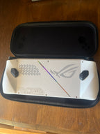 ASUS rog ally z1 extreme (1TB Storage) 5Y56