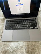 MacBook Pro 2020 13鈥?M1 w 8 G Memory* Charger included 6P37