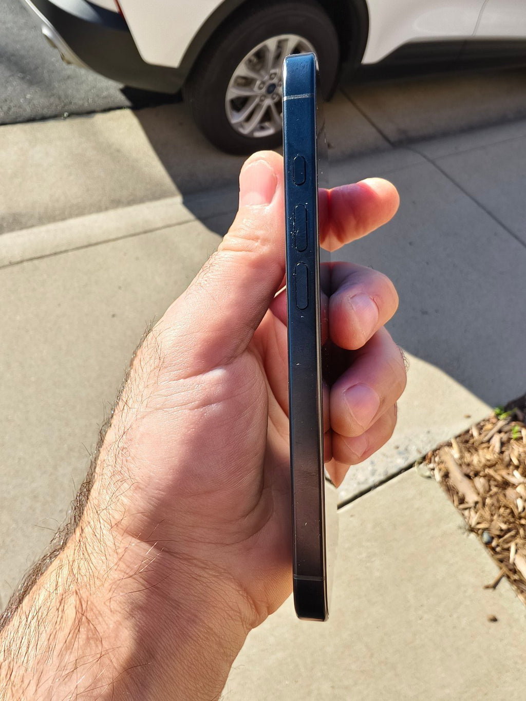 iPhone 16 pro 6.3 "" (unlocked) 7V92