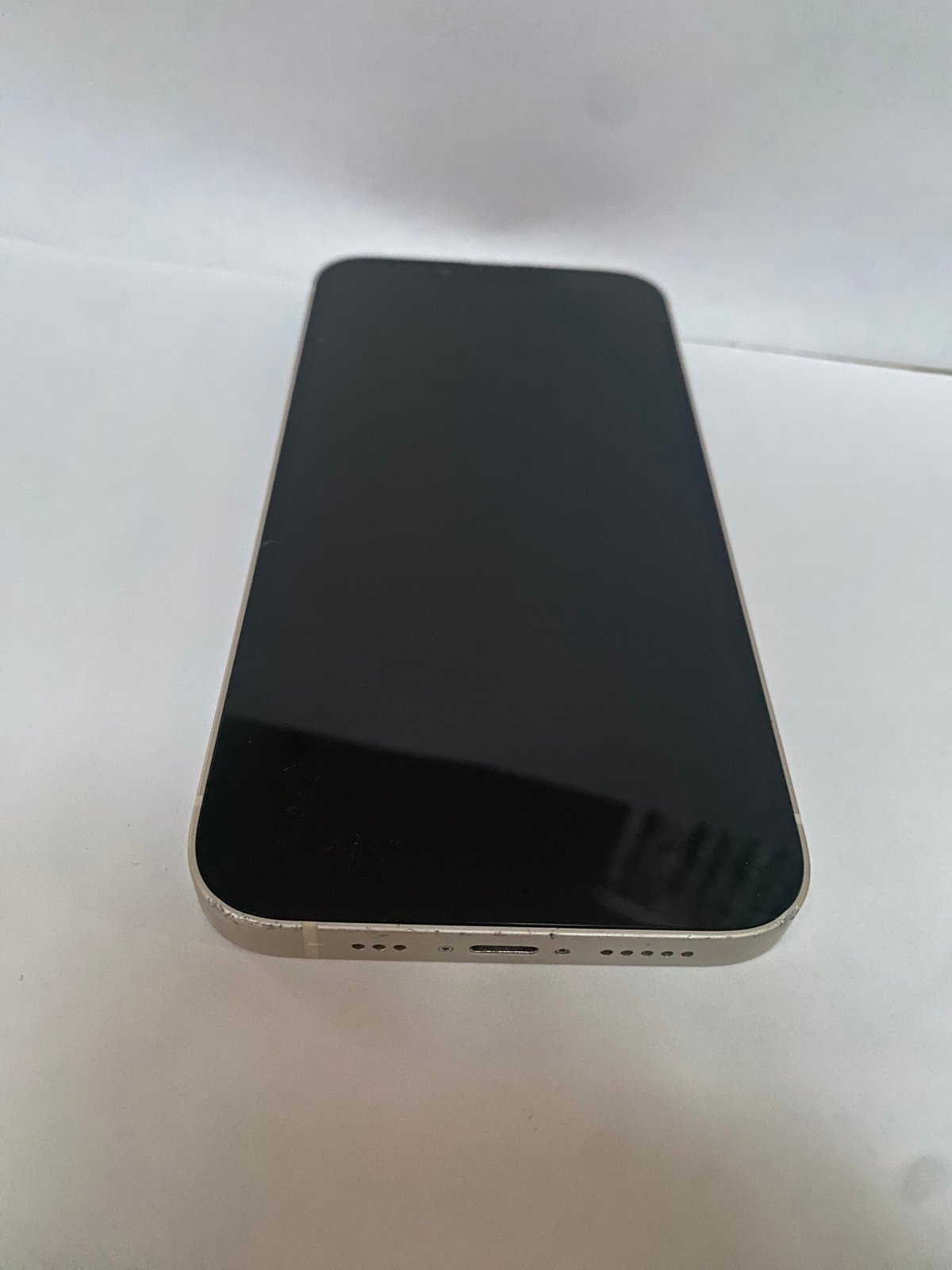 Apple iPhone 13 128 GB white unlocked 6X26