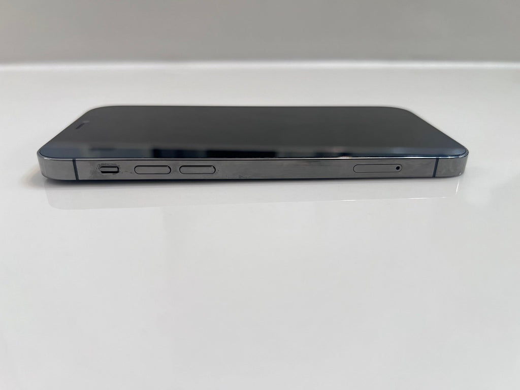 Apple iPhone 12 Pro 256 GB in Graphite for Unlocked 9L56