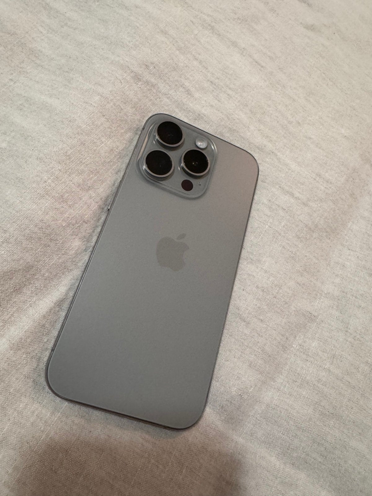 iPhone 15 Pro 512gb Natural Titanium Unlocked 1Q12