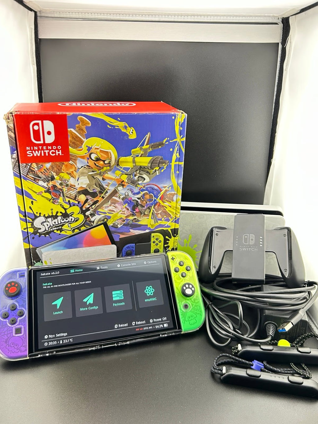 Switch OLED Splatoon edition [MINT] bundle with 512gb sd card preloaded 5D53