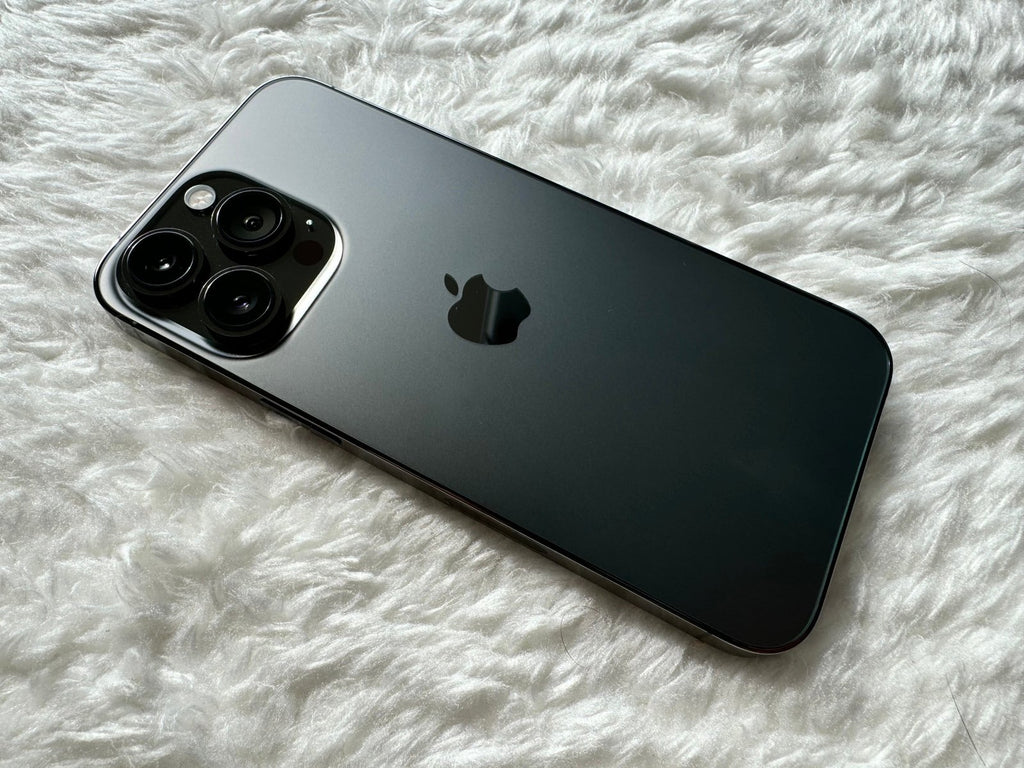 ** iPhone 13 Pro - 128GB - Unlocked - Like New - Graphite ** 9E68