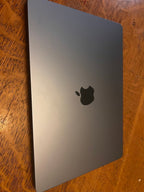 Macbook Air M2 2022 PRICE IS FIRM 5B88