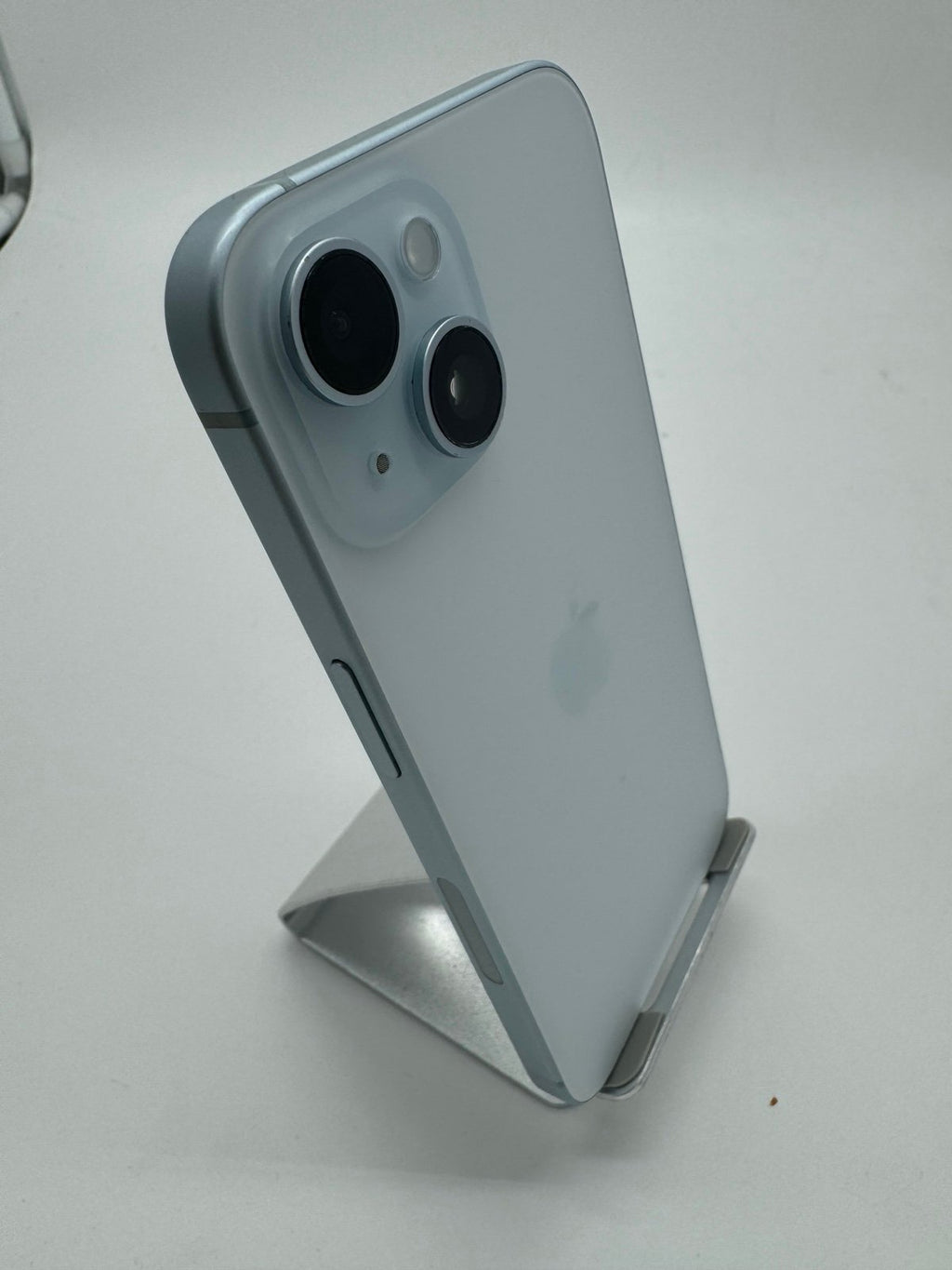 iPhone 15 256GB unlocked blue 8D27