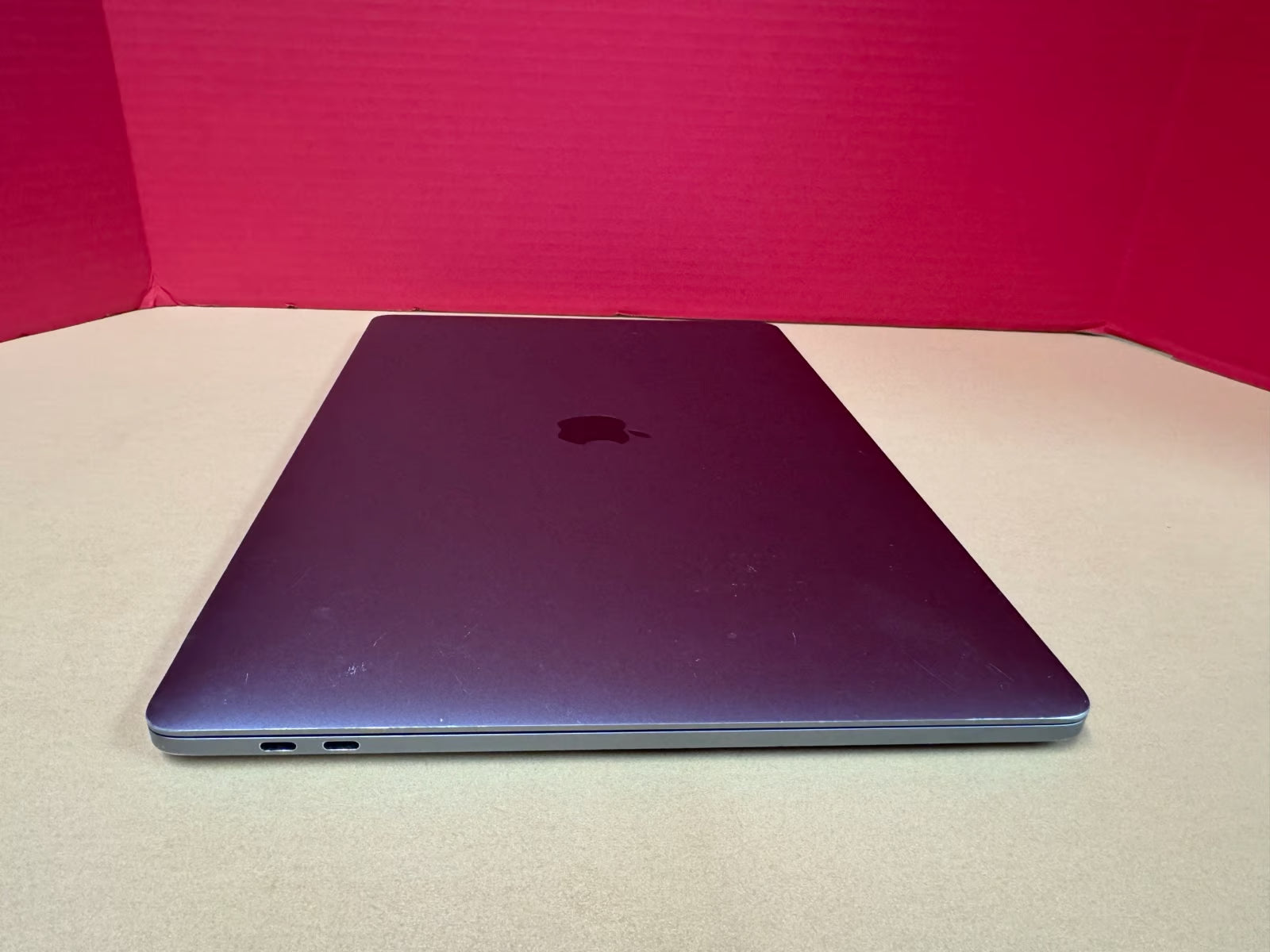 Apple MacBook Pro 15"" 2018 Space Gray 6Core i7 2.6GHz 16-512GB 4GB VDO Pro 555X 1Q25