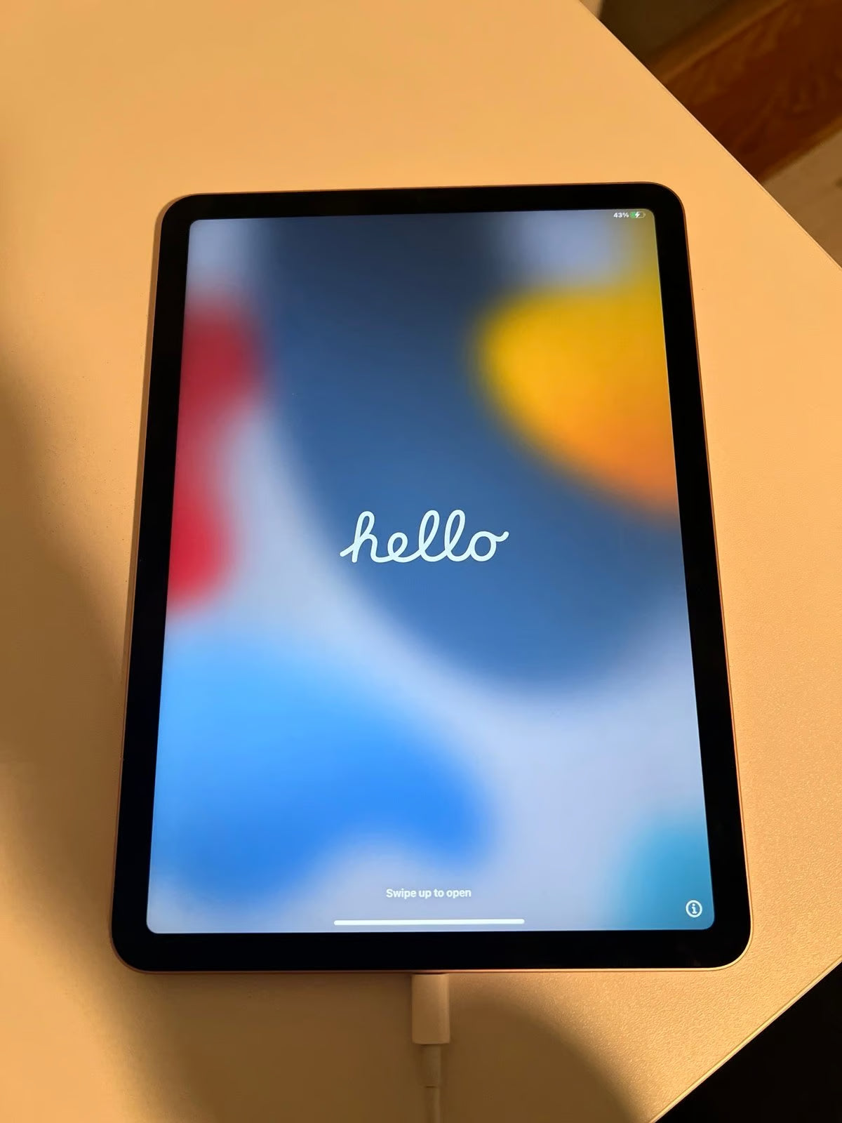 Apple iPad Air 4th Generation and Apple Pencil 6P31
