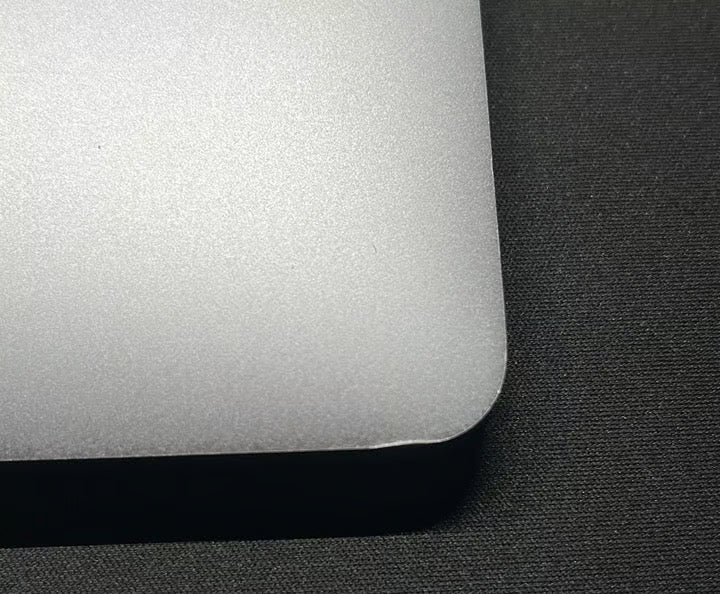 2017 Apple MacBook Pro 13 inch Laptop (Space Gray/3.1GHz/8GB/256/Touch Bar) 1Q38