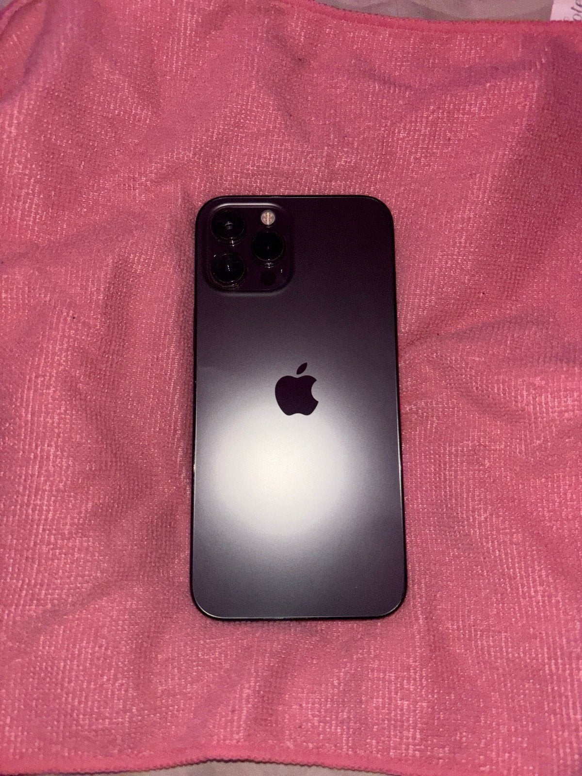 Apple iPhone 12 Pro Max 128 GB in Graphite for Unlocked 6R95