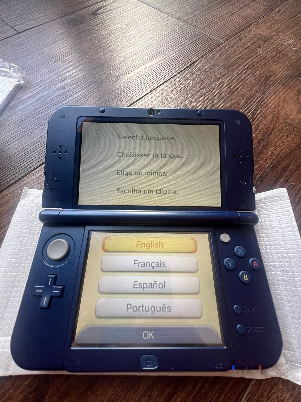 Nintendo 3DS XL New Galaxy Edition CIB - Like NEW