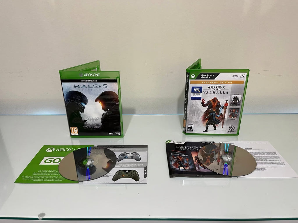 Xbox Series X Halo Edition + 2 games - Like New 9G37
