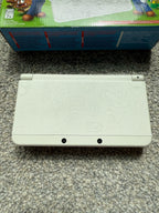New Nintendo 3ds Mario white edition