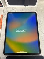 iPad Pro w/ Apple Pencil & Smart Folio Case Bundle (GREAT CONDITION!) 5S76