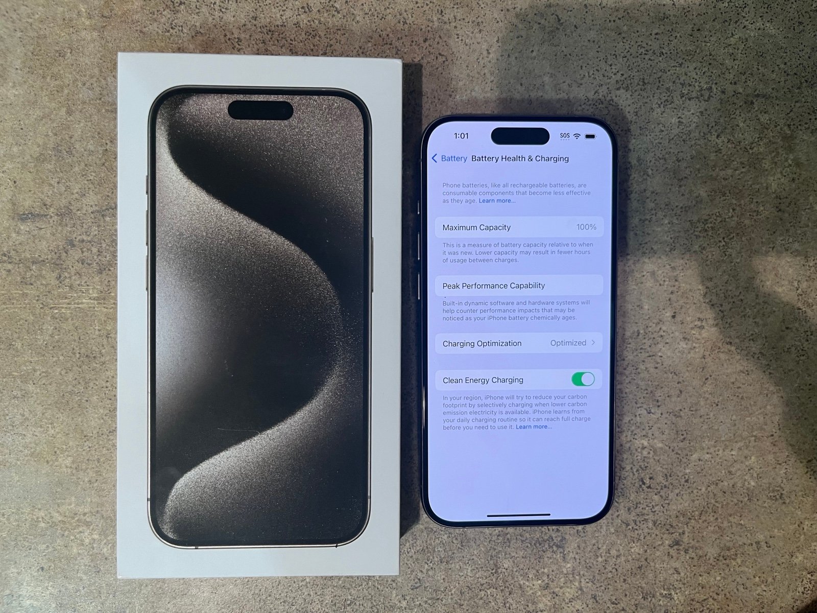 iPhone 15 Pro 128GB AT&T Natural Titanium Like New 7M87