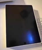 Apple iPad Pro 2nd Generation 64 GB in Space Gray 7S67