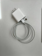 Apple iPad Air 5th Generation 64 GB in Starlight + Apple Pencil 8O99