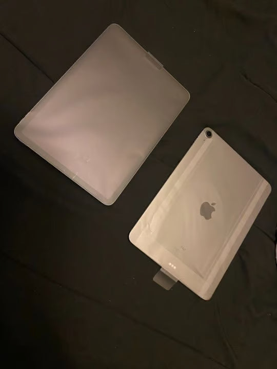 Apple 10.9-inch iPad Air Wi-Fi 64GB - 3Y19