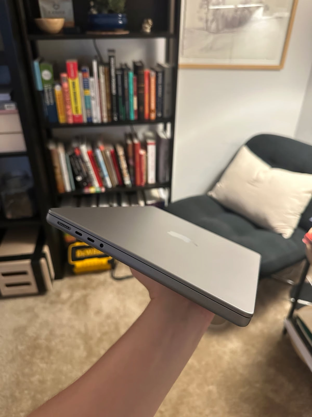 Apple MacBook Pro 14in.  M2 Pro 512GB SSD 5T31