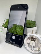 Apple iPhone 12 64 GB in Black Unlocked Mint Condition Any Carrier Any Country 2E59