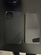 Apple iPhone 12 64 GB in Black for Unlocked Excellent Condition 6O89