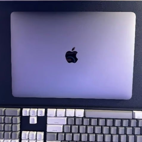 13"" Apple MacBook Pro 2020 M1 Chip 8-Core - 16GB RAM 512GB SSD 3E72