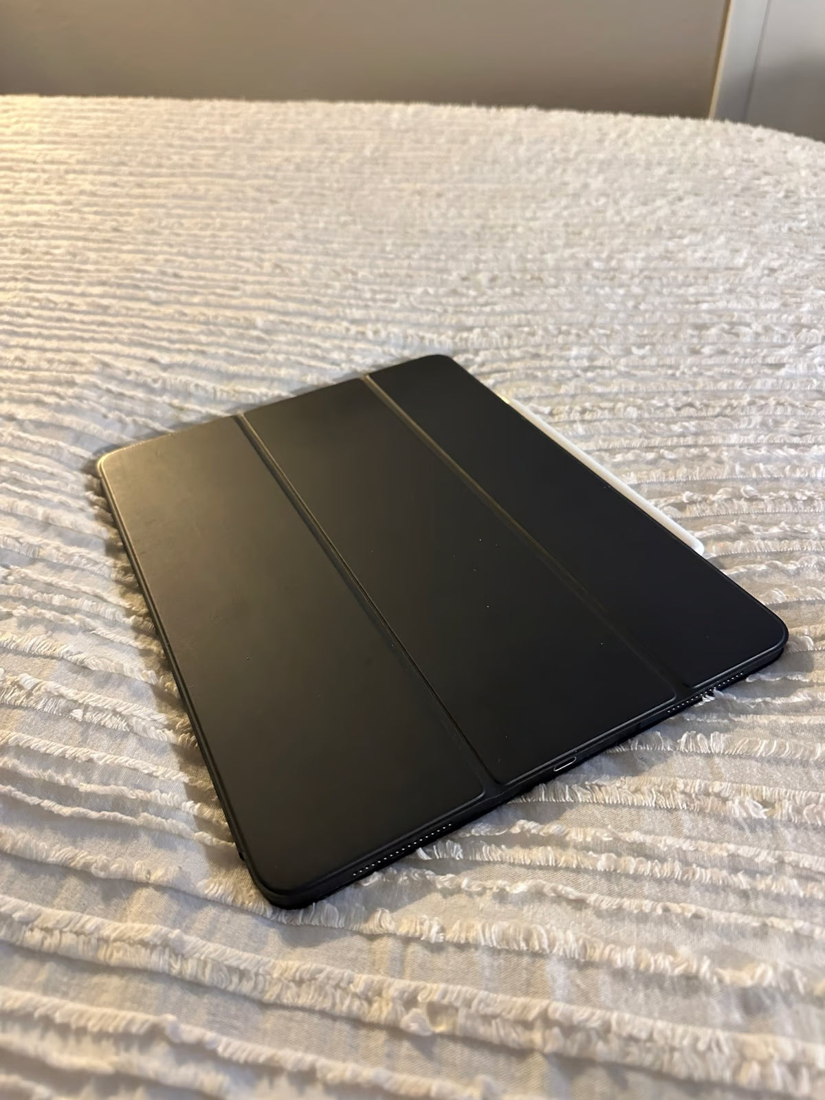 iPad Pro 12.9�?3rd Generation Bundle 3R28