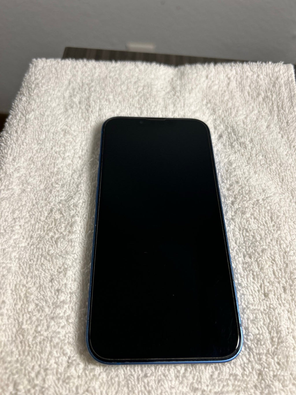iPhone 13 128GB Unlocked 5O36