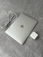 MacBook Air 2020 7X99