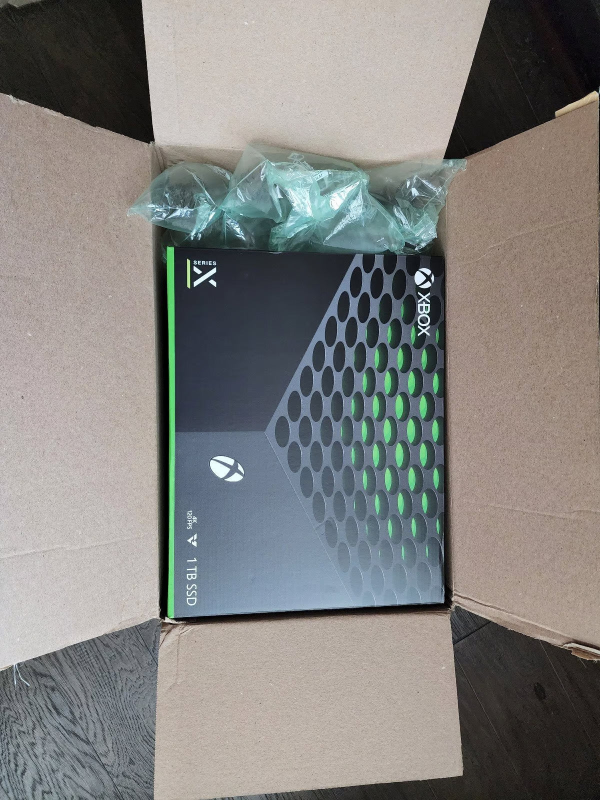 Microsoft Xbox Series X 1TB Video Game Console - NEW IN HAND SHIPS ASAP 6Y17