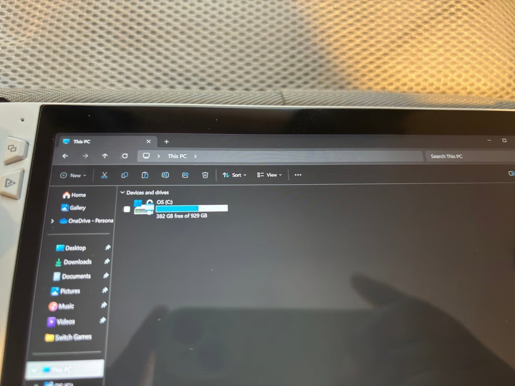 ASUS rog ally z1 extreme 6L85