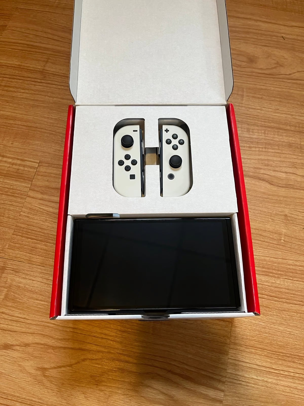 OLED Nintendo Switch LIKE NEW (+case) 7E18