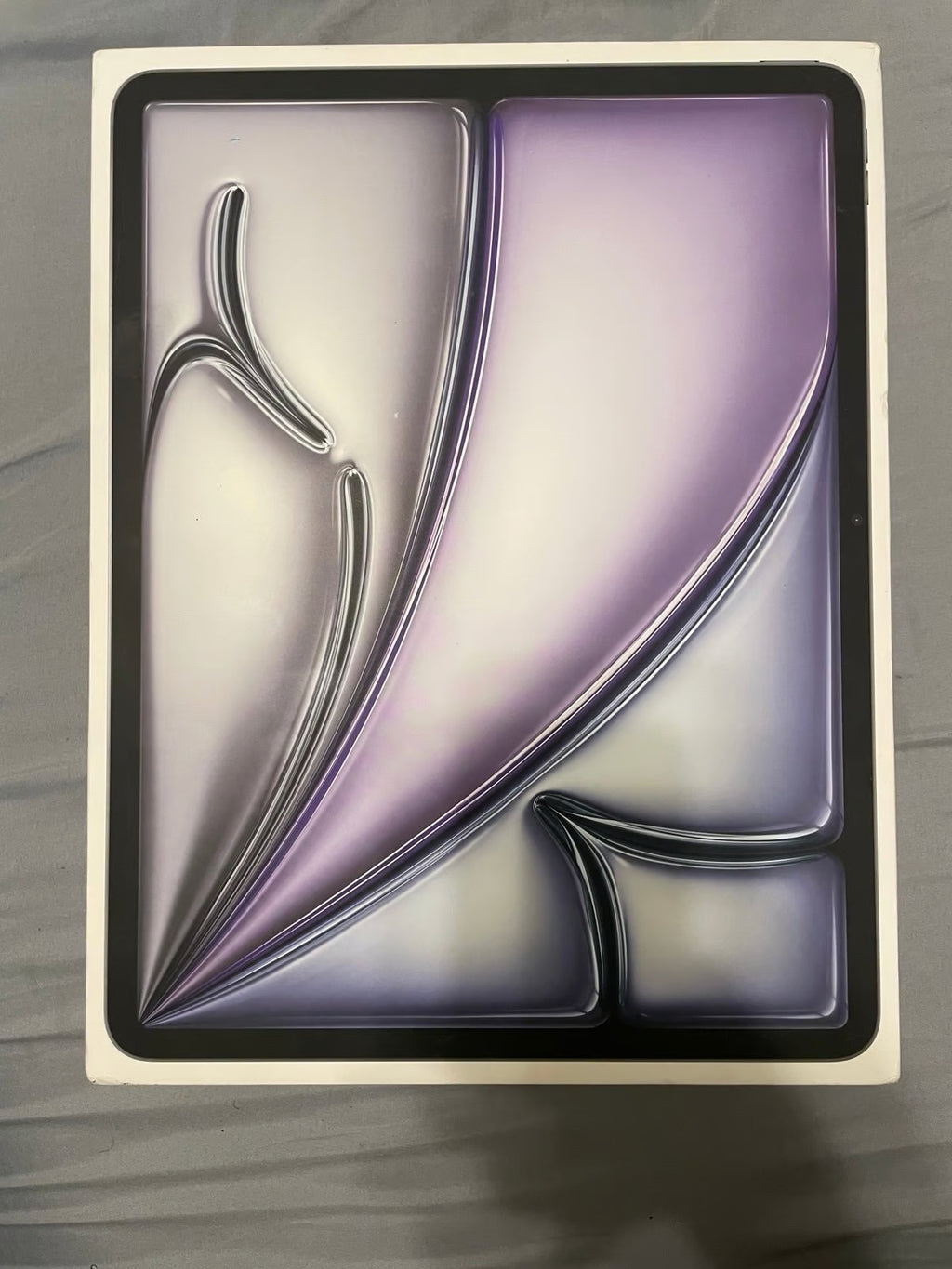 2024 Apple iPad Air 128GB (M2 Chip) 13-Inch 9Q73