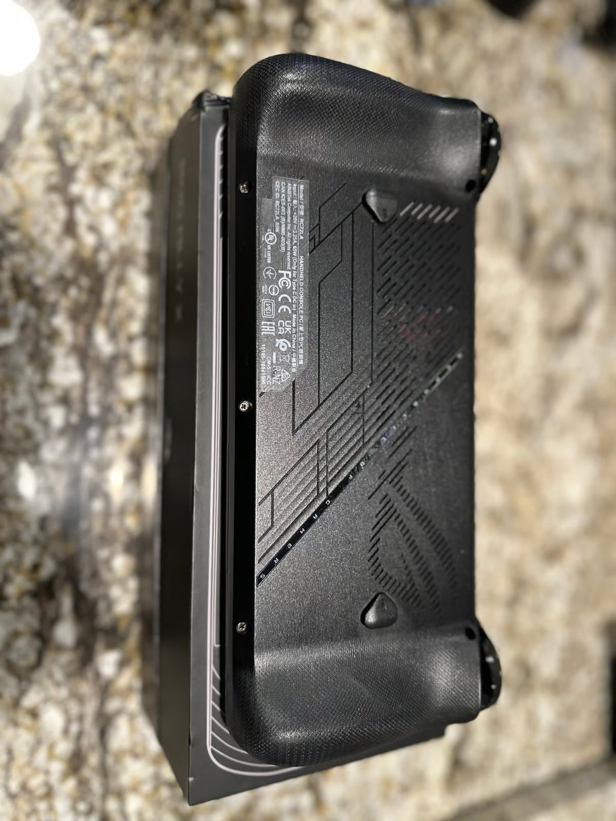 ASUS Rog Ally X windows 11 PC Handheld 9Q11