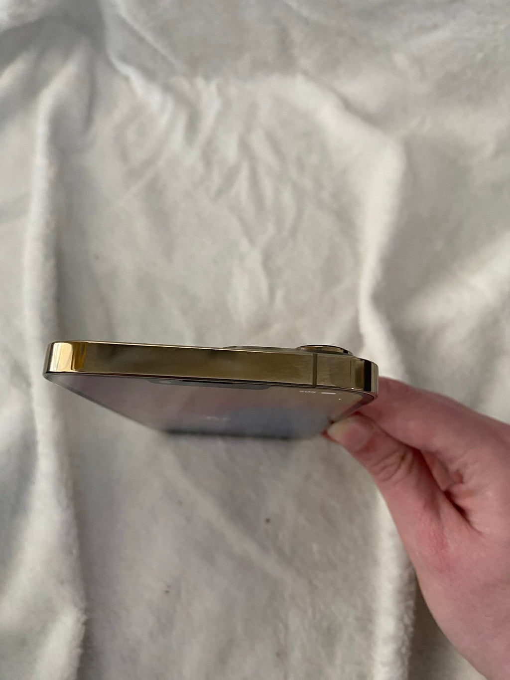 Apple iPhone 13 Pro Max 256GB Factory Reset - Very Good - Gold Color Free Ship 5P99