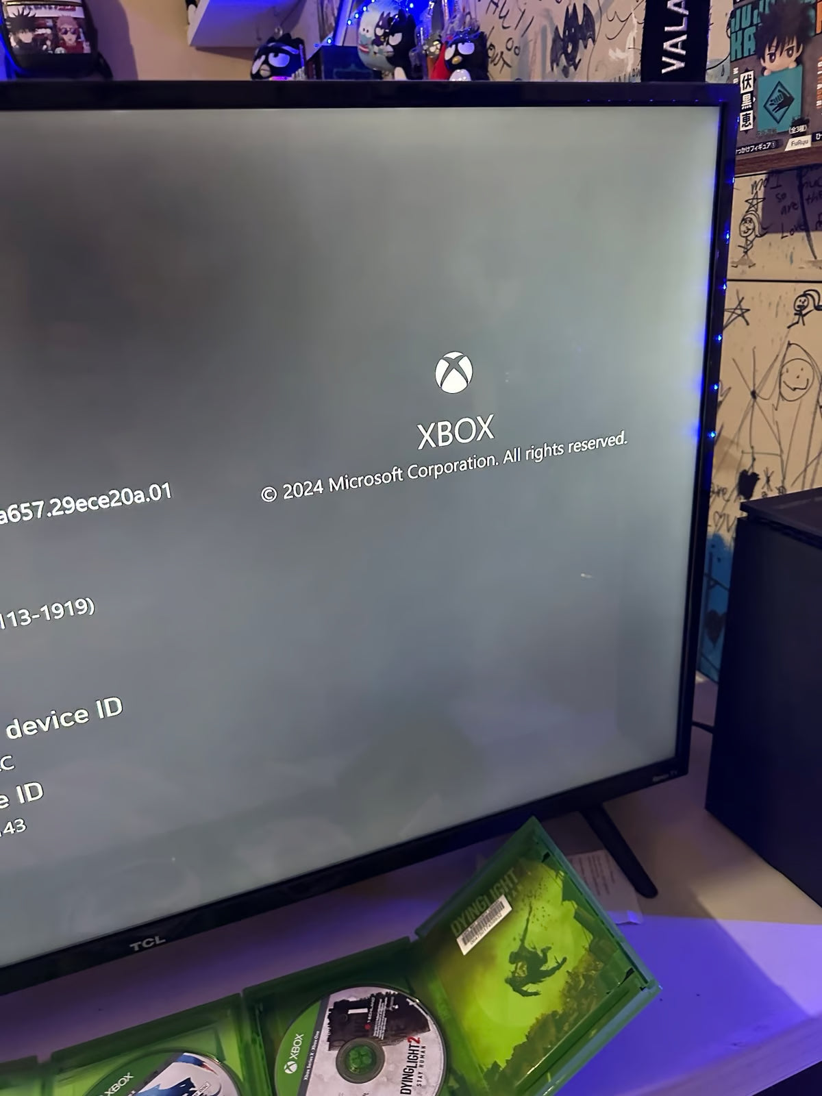 Xbox series X 1TB w/ controller & 2 games MK1 & DYING LIGHT 2 7Z27