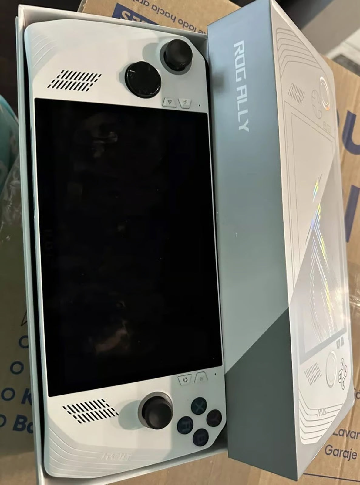 BUNDLE ROG Ally 1 Extreme - 512GB SSD & DOCK & CASE 1G76