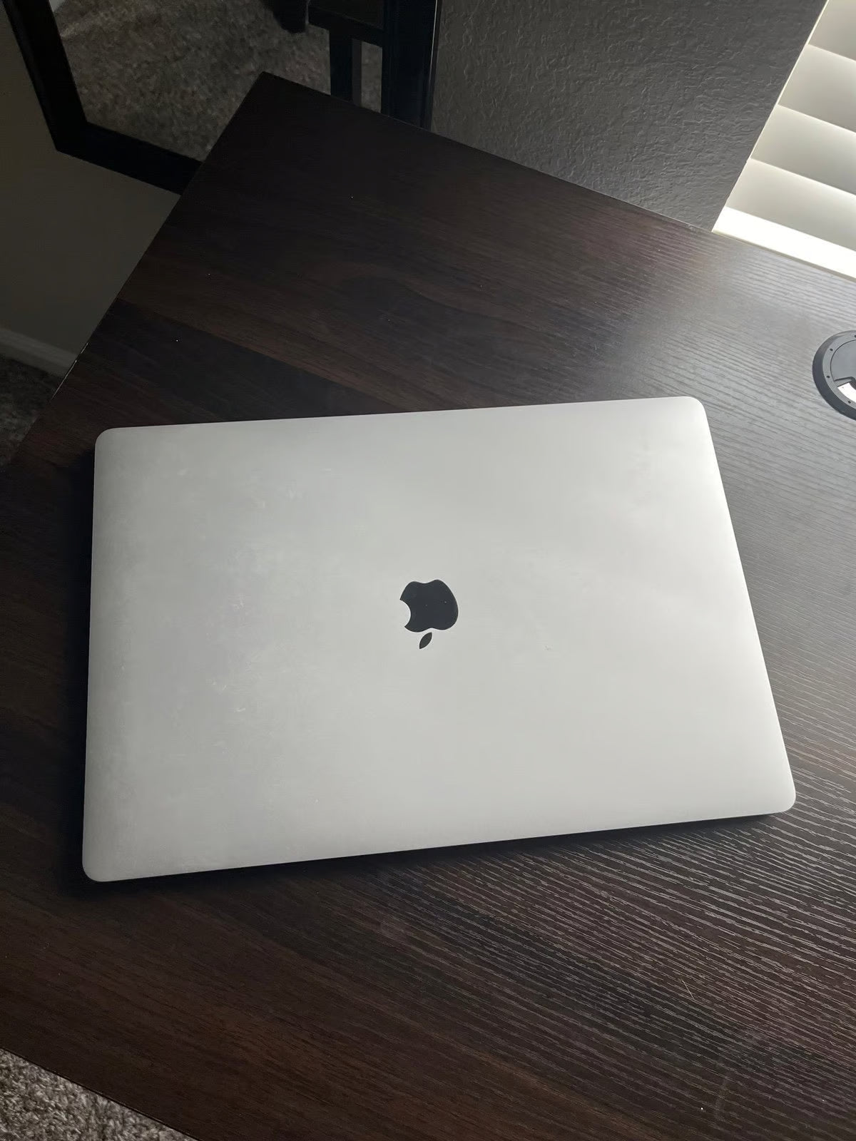 macbook pro 16 inch 2019 9V36