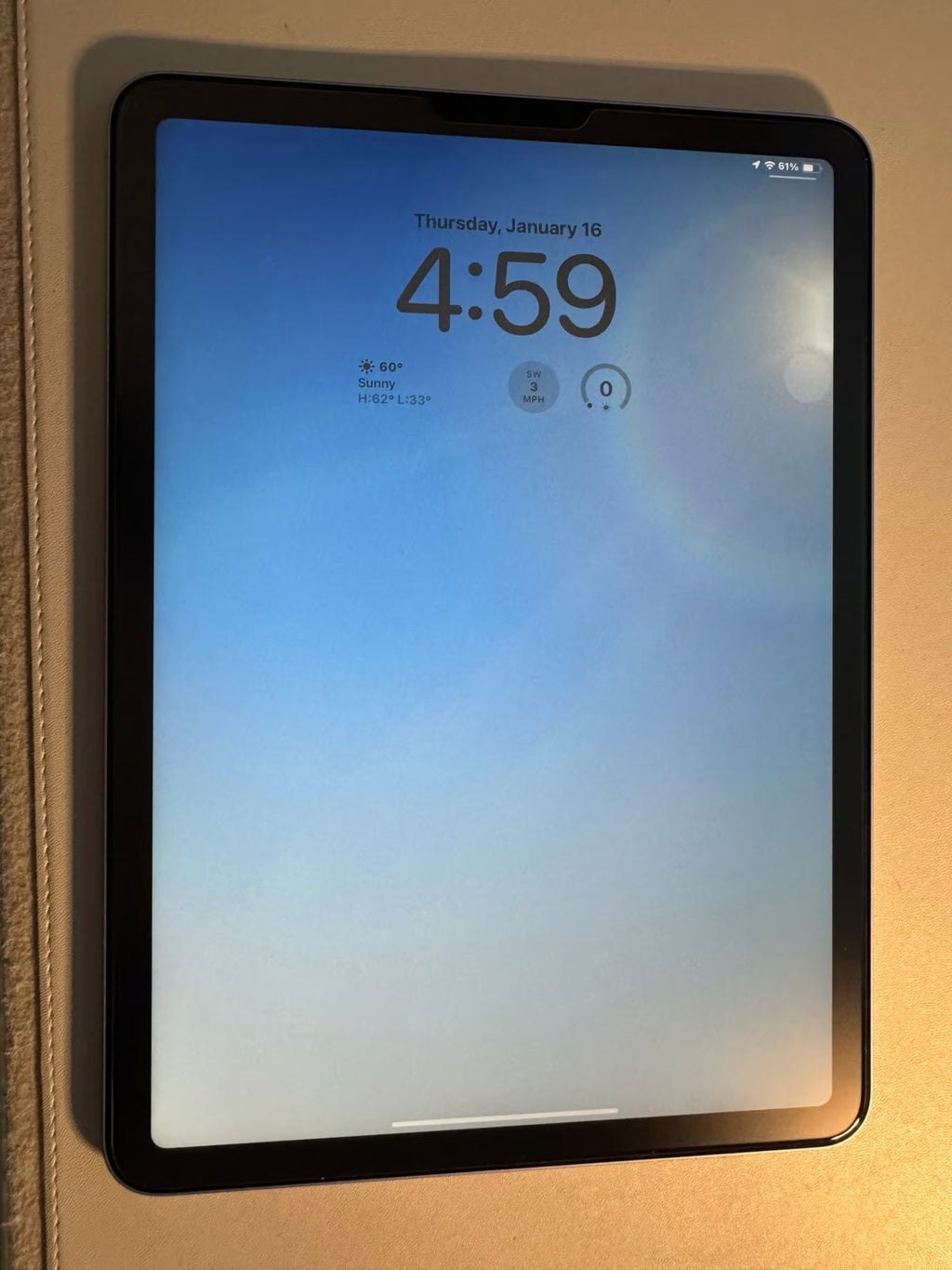 Apple iPad Air (4th gen) sky blue AND Apple Pencil (2nd gen) 5Z89