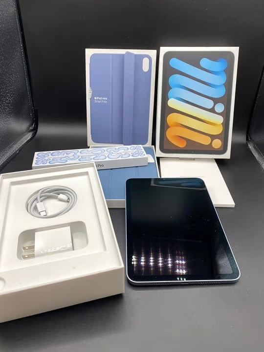 Apple iPad mini 7th generation 8T23