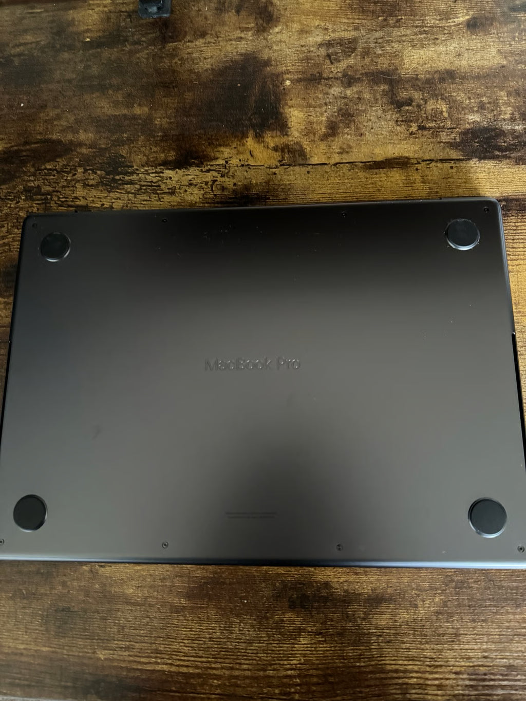 Apple MacBook Pro M3 14鈥?Space Black 18GB RAM 512GB Storage (Barely Used) 1Q58