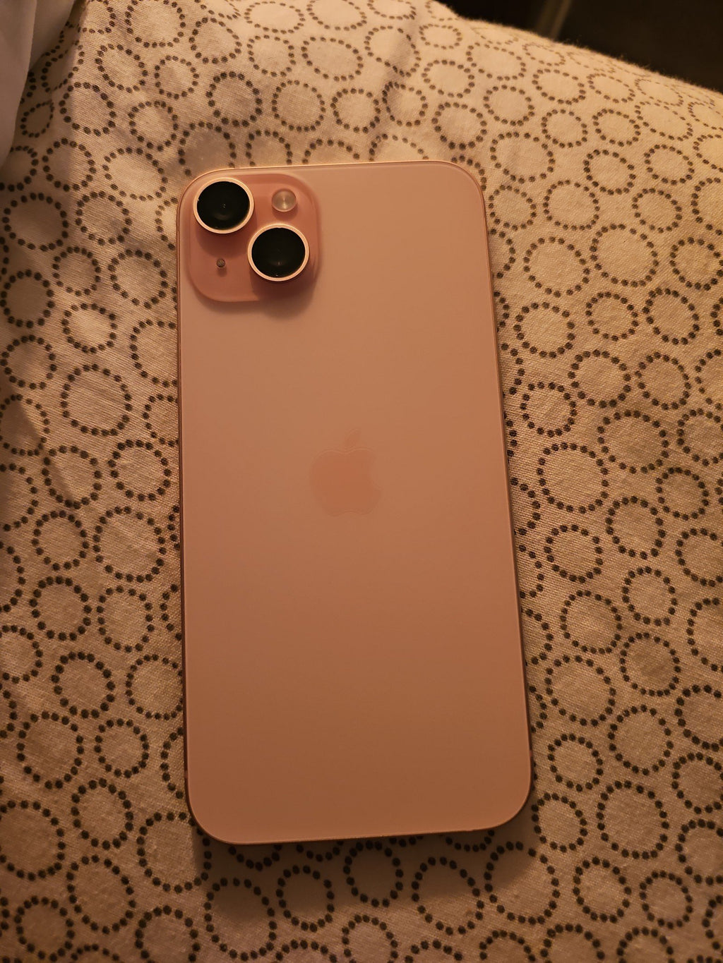 iPhone 15 plus Pink 256gb unlocked 7L83