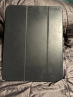 iPad Pro 12.9 in 3rd gen 256gb Bundle 5Z93