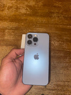 Apple iPhone 13 Pro 256 GB in Sierra Blue Unlocked 7M79