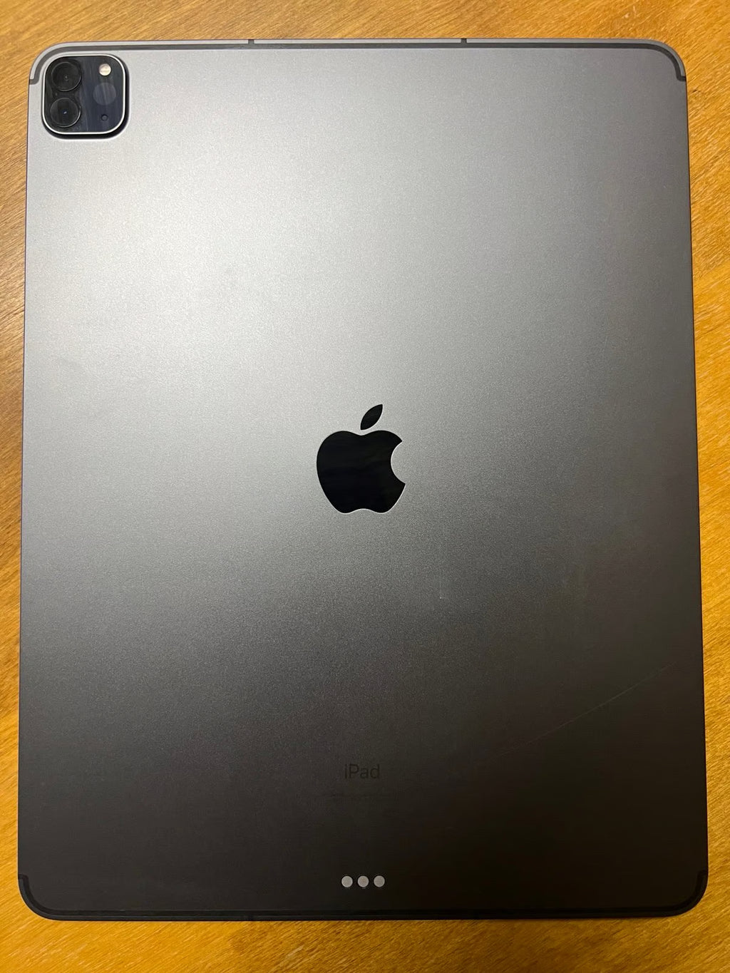 Apple iPad Pro 12.9-inch 256gb 5th Generation WiFi + Cellular 1Z28