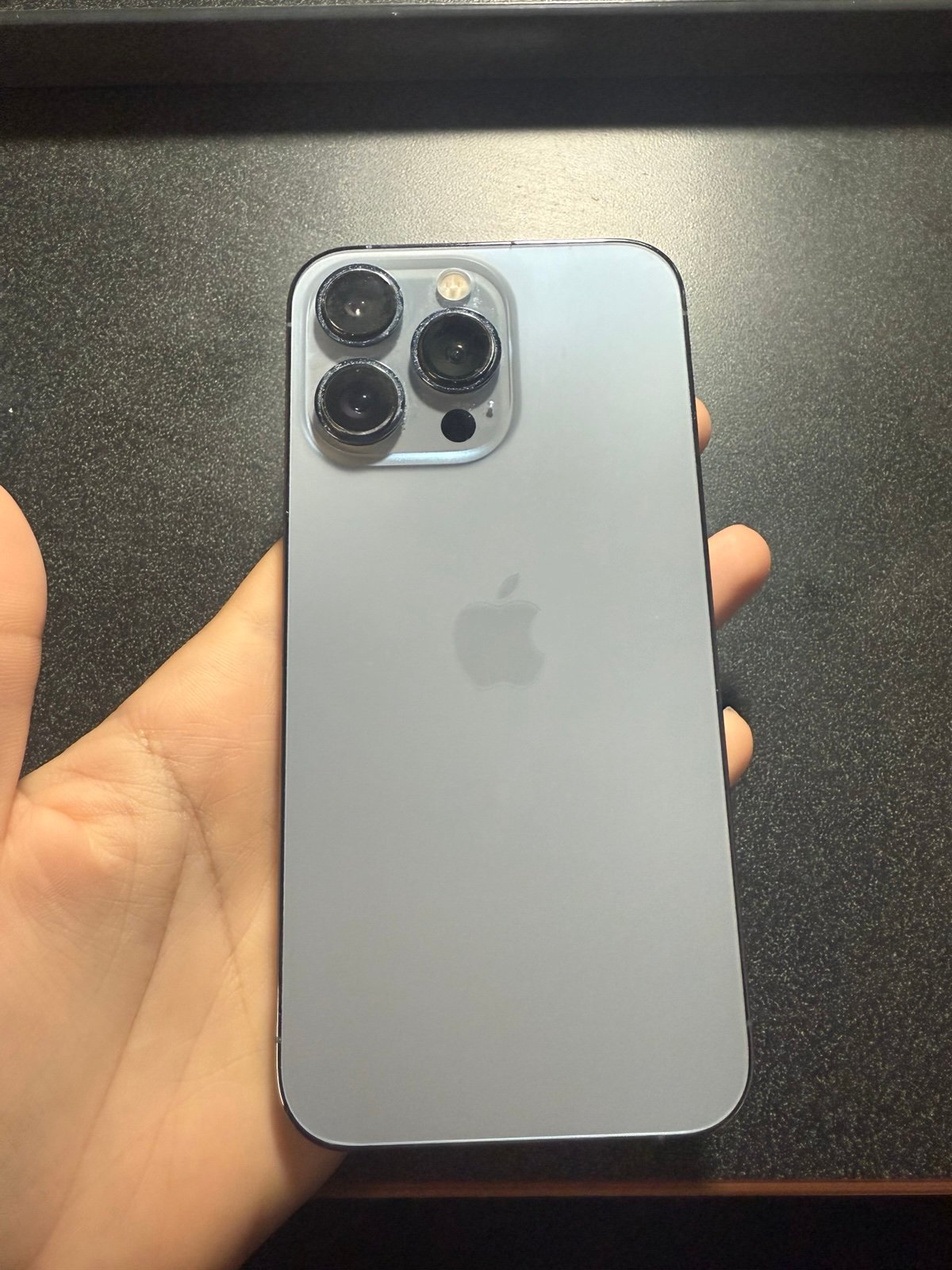 Unlocked iphone 13 pro 3E59